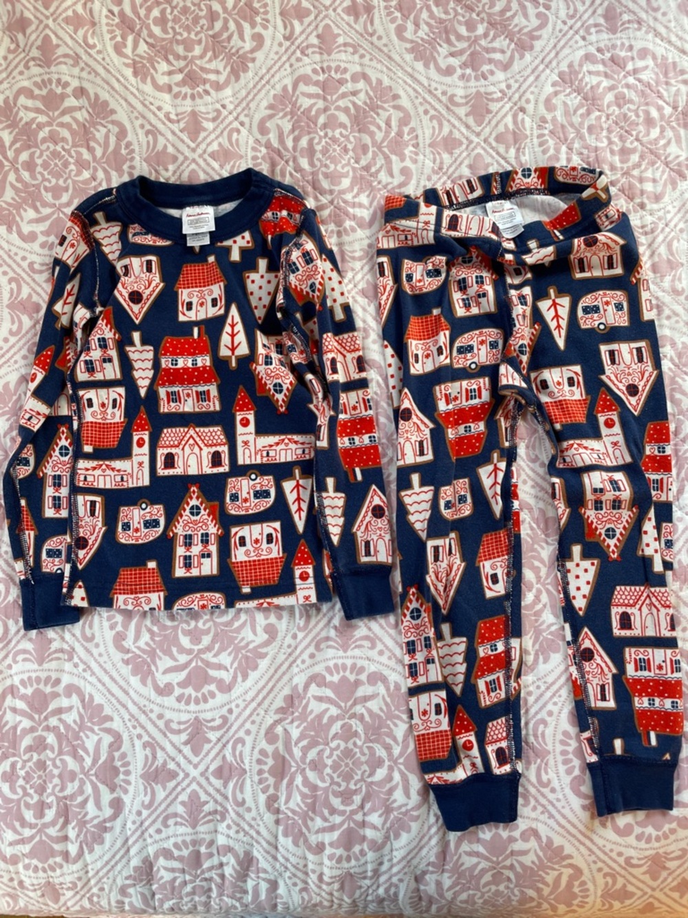 Hanna Andersson Navy Red Sinter Theme Boys Kids size 5 - 110cm - trees house